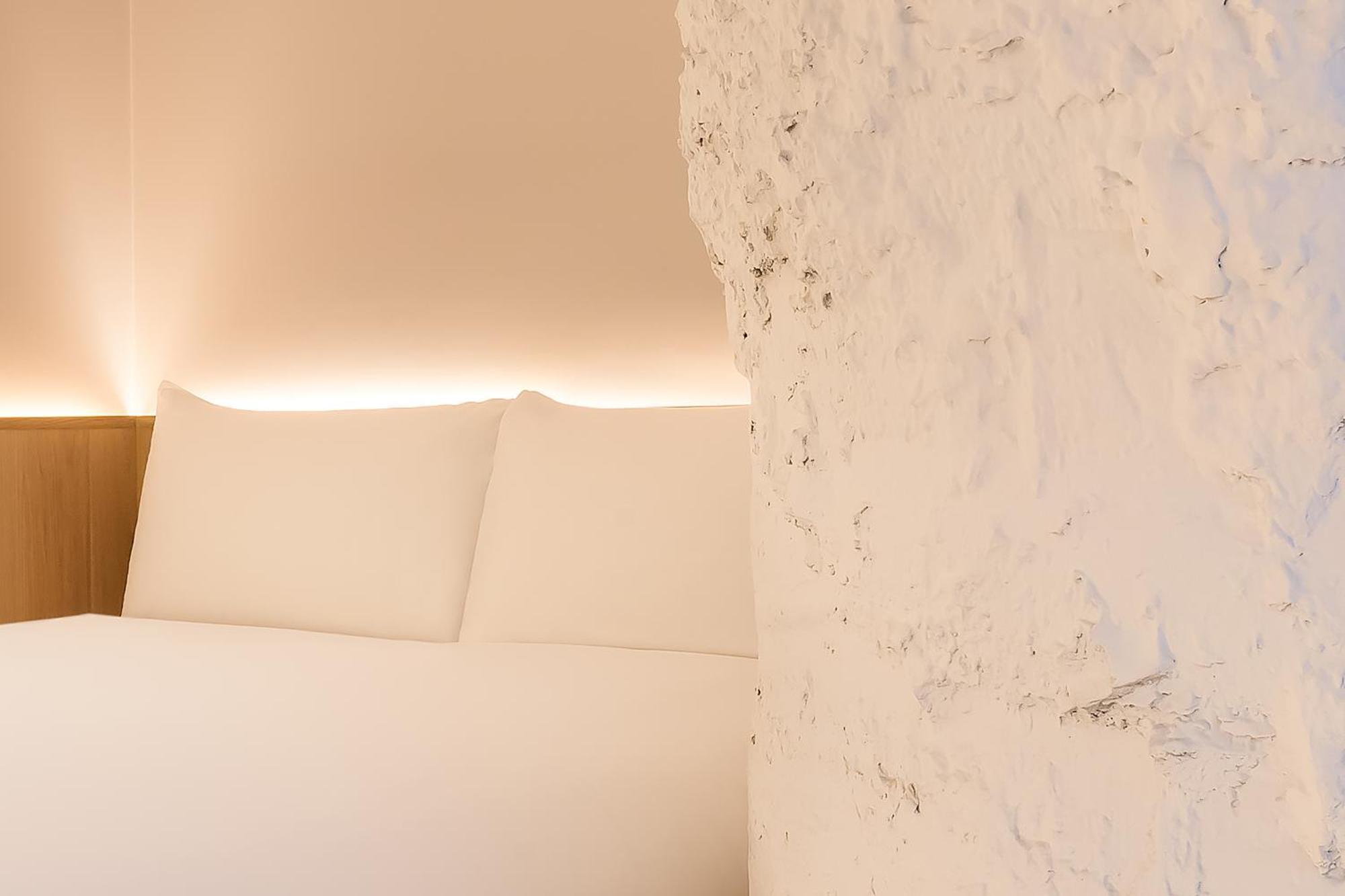 Zedwell Underground Hotel Tottenham Court Rd لندن الغرفة الصورة