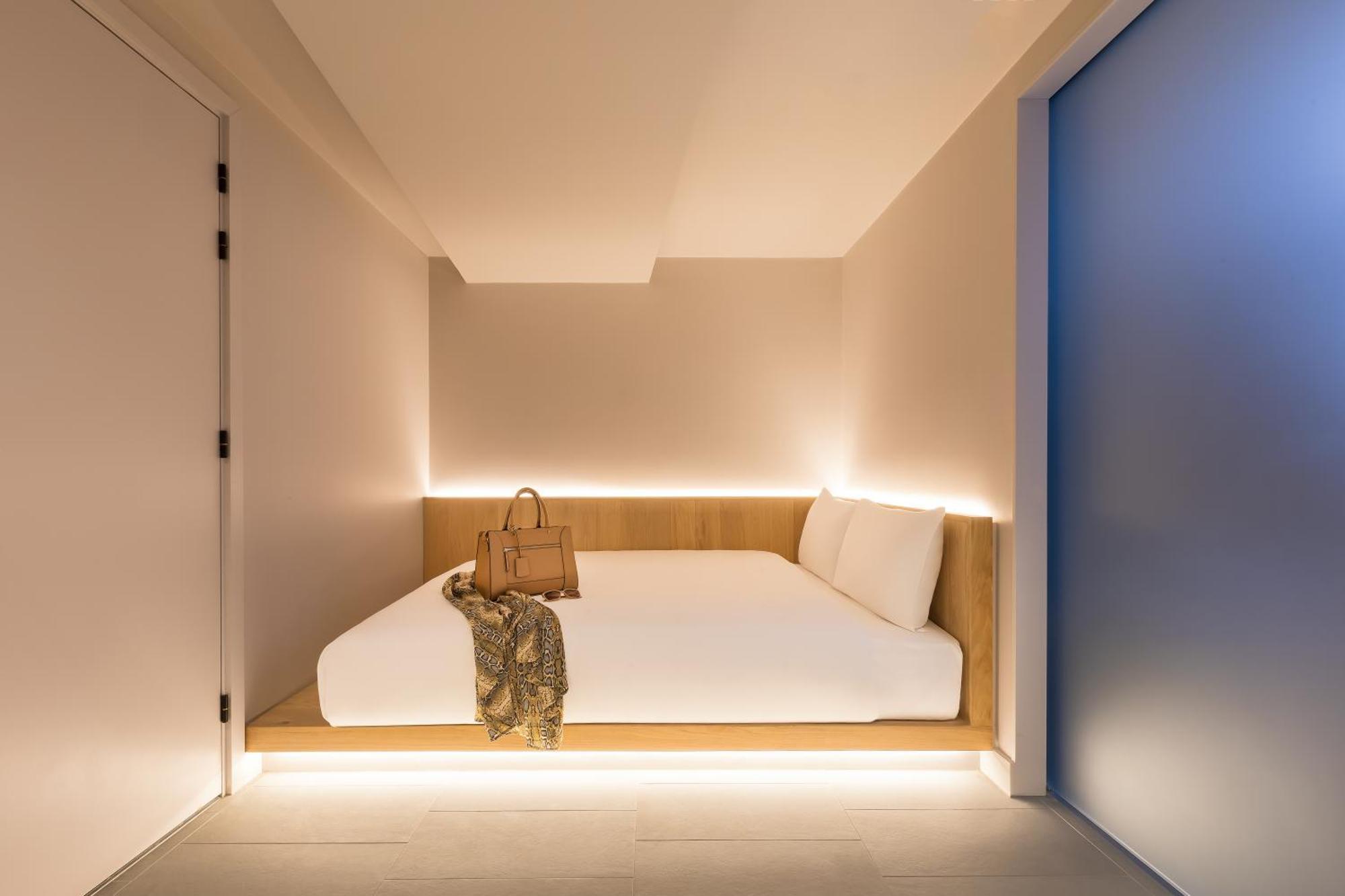 Zedwell Underground Hotel Tottenham Court Rd لندن الغرفة الصورة