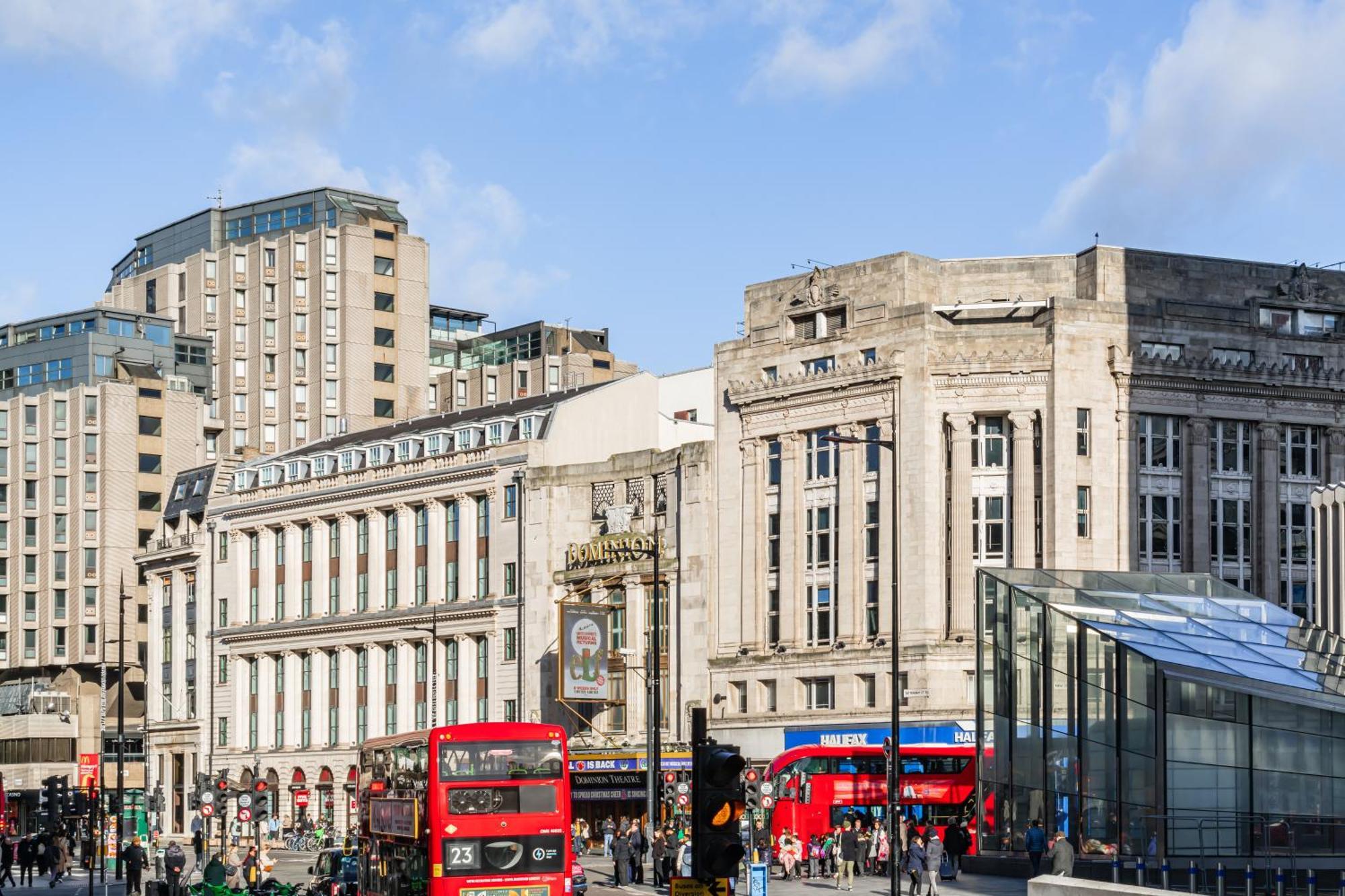 Zedwell Underground Hotel Tottenham Court Rd لندن المظهر الخارجي الصورة