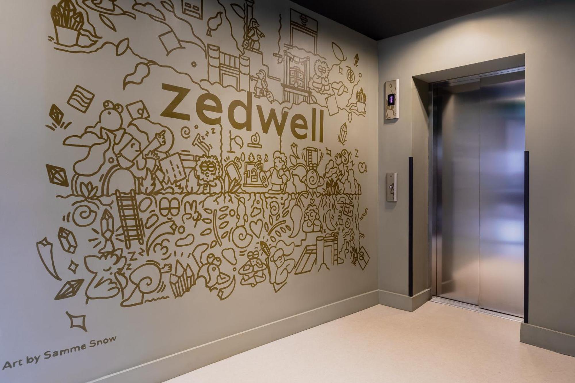 Zedwell Underground Hotel Tottenham Court Rd لندن المظهر الخارجي الصورة